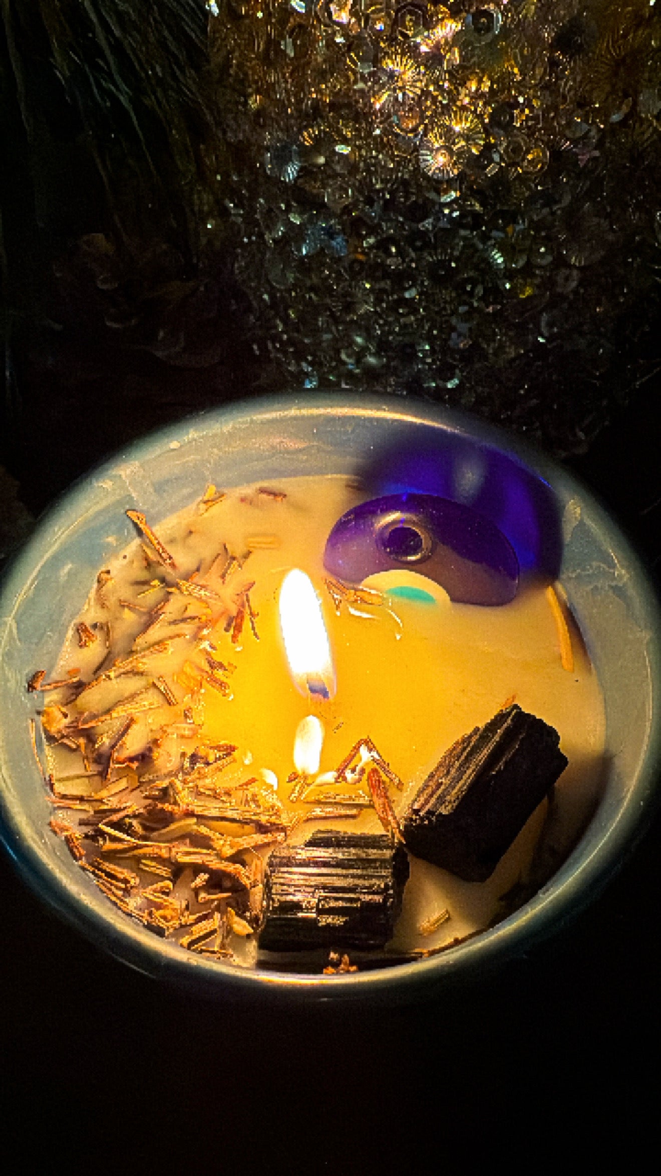 Banishing Candle – Remove Enemies & Negative Energy